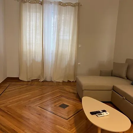 Lelas Suites Афины Экстерьер фото